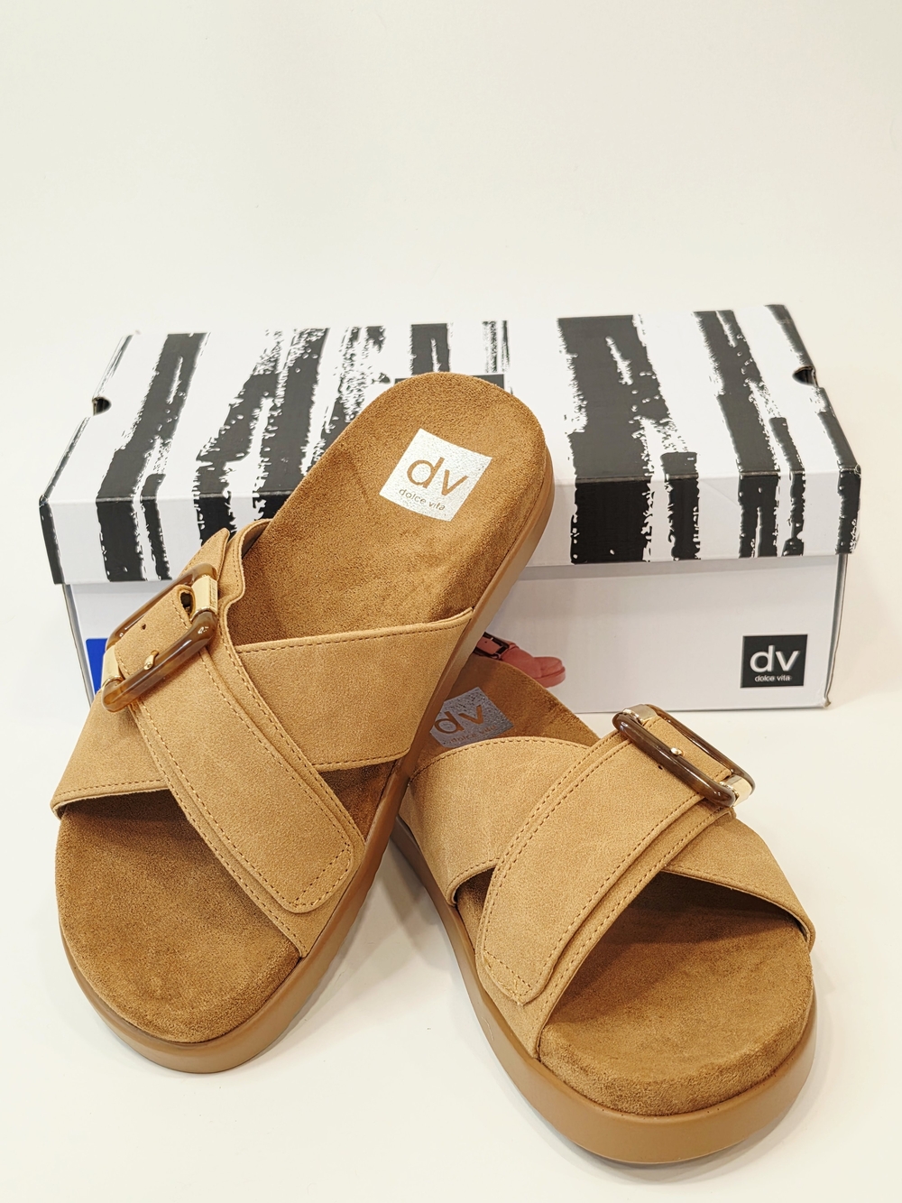 DV by Dolce Vita Usha/Rusha1 Women’s Tan Faux Suede Buckle Slide Sandals –Size 7